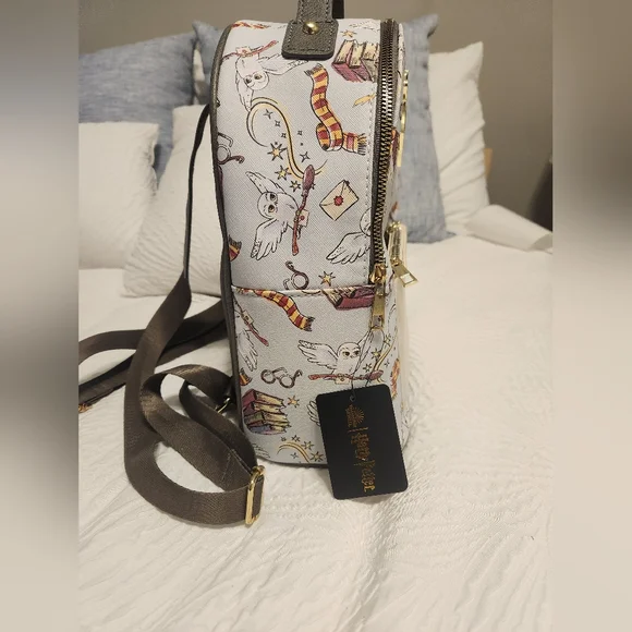 NWT Hedwig Mini Backpack and letter Pouch - Harry Potter - Picture 11 of 13